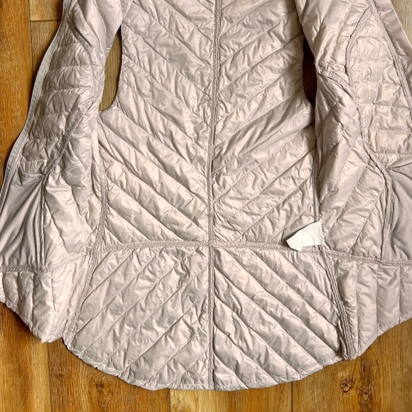 ⭐️ Lululemon Ride On Vest ⭐️ - Picture 11 of 14